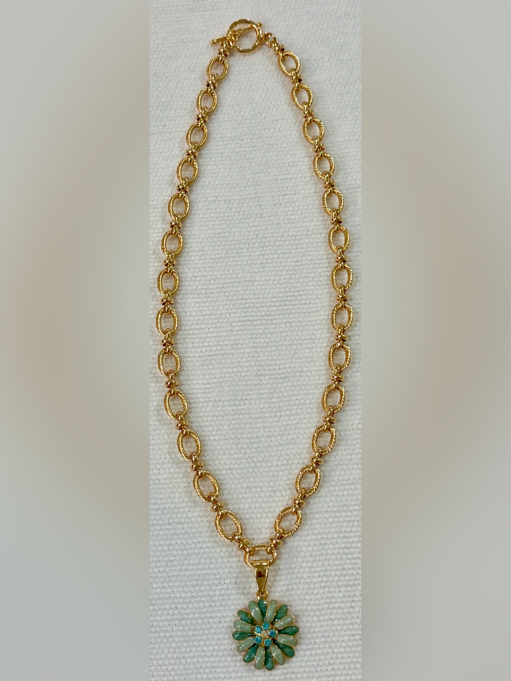 New Gold Plated Link Chain Necklace - Flower Pendant Charm 16”Long